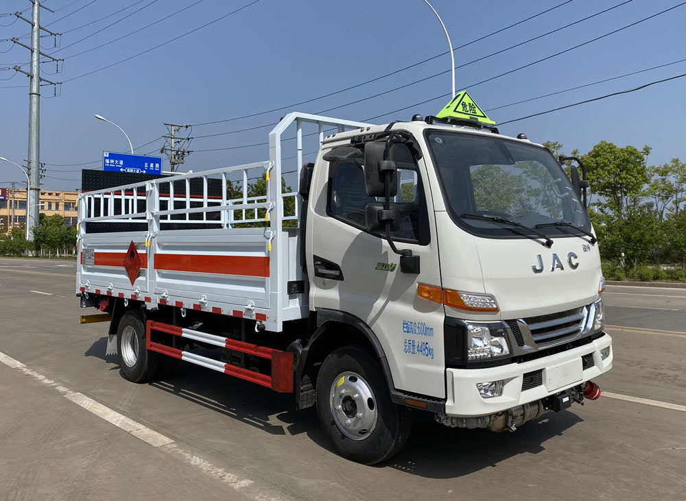 氣瓶運(yùn)輸車，運(yùn)輸車價格，楚勝汽車集團(tuán)